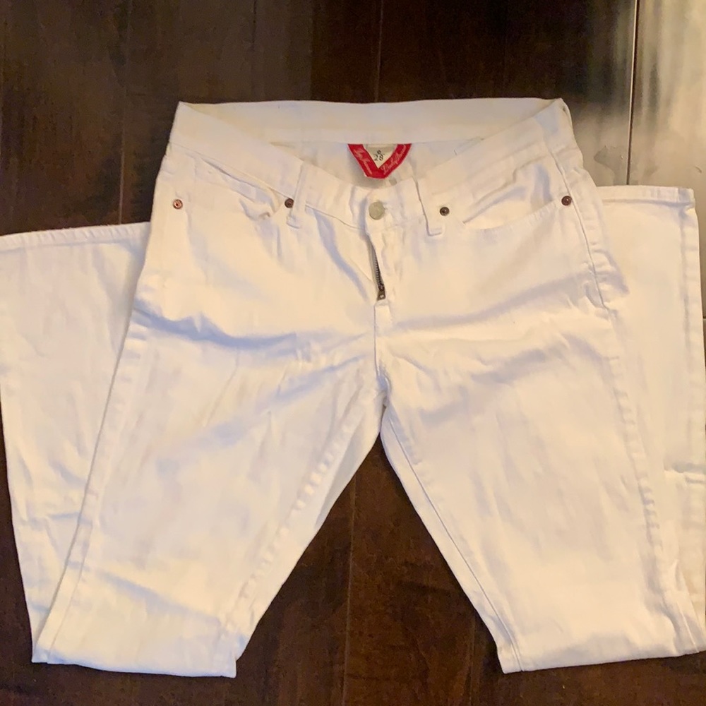 Like new white Lucky Brand size 6 jeans